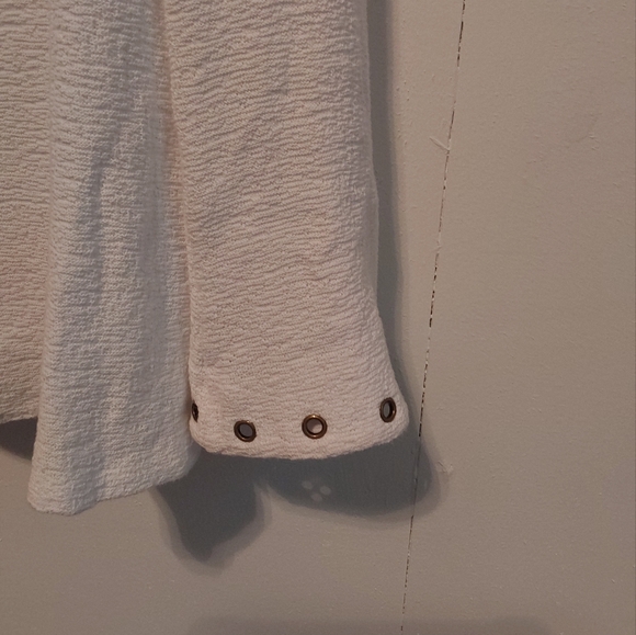 Long Sleeve Shirt - Picture 3 of 5